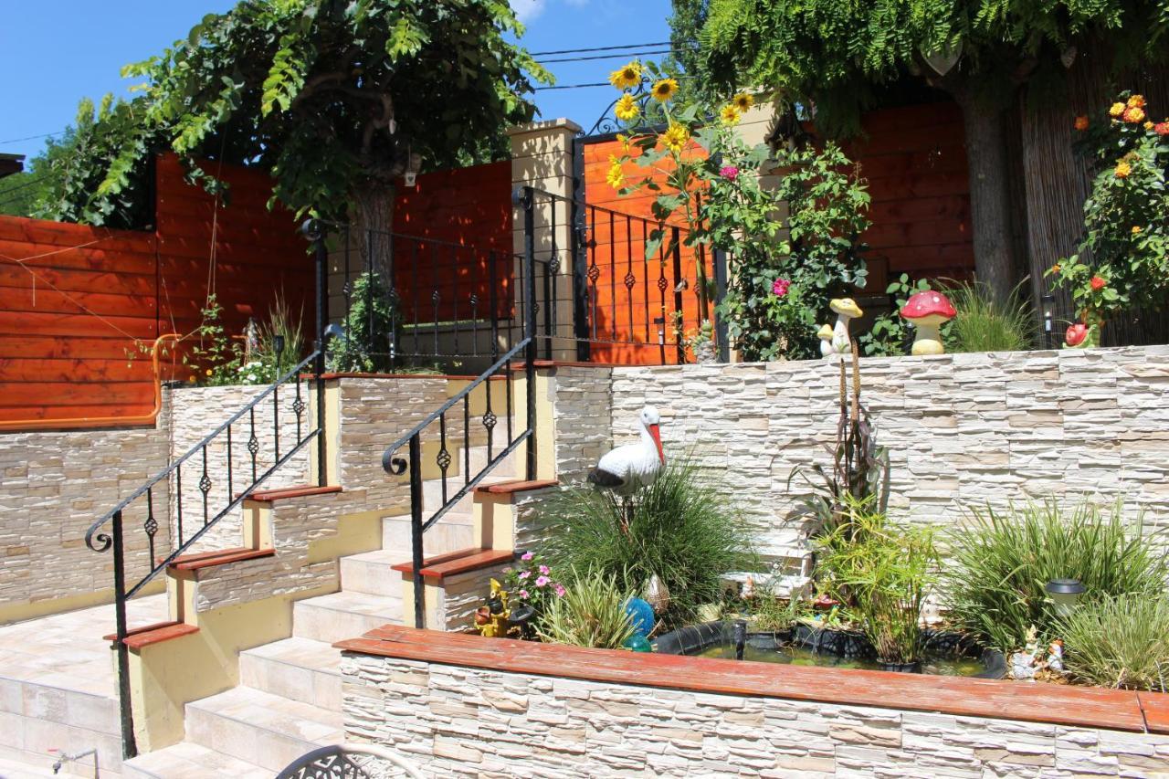 Villa Dolce Vita Eger Exterior photo